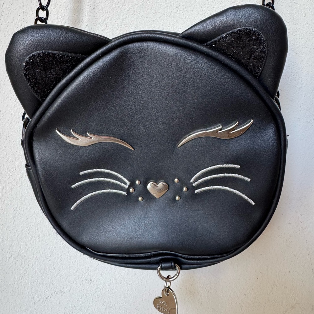 Betsey Johnson Black Crossbody Kitty Cat Bag w/Silver Details & Glitter accents